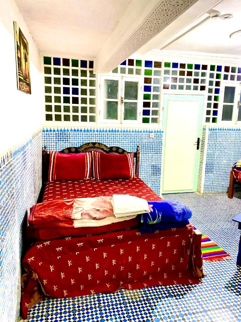 White And Blue Hostel Essaouira